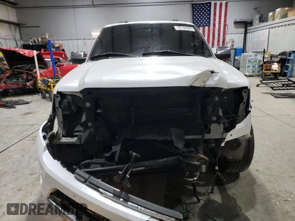 2016 Ford Expedition Platinum z VIN 1FMJU1MT2GEF54362, wystawiony jako Copart lot #42194005 z przebiegiem 140 798 mil mil oraz Szkoda całkowita • Salvage title. Historia ofert i sprzedaży dostępna na DreamBid. Obrazek 5.