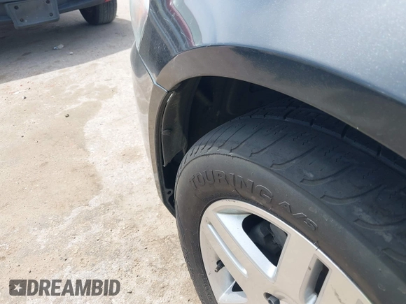 2014 Chevrolet Impala LT with VIN 2G1WB5E36E1169769, listed as a IAAI auction lot 42267019 with Not provided miles and . Bid and sale history available at DreamBid. Image 6.