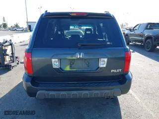 2003 Honda Pilot EX with VIN 2HKYF18633H599550, listed as a IAAI auction lot 41813549 with 242,103 mi miles. Bid and sale history available at carsss.com. Image 17.