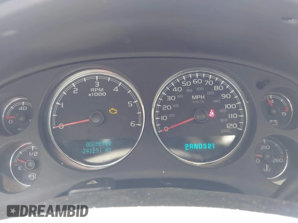 2007 Chevrolet Tahoe LS with VIN 1GNFC13007R310861, listed as a IAAI auction lot 42621401 with 241,291 mi miles and . Bid and sale history available at DreamBid. Image 7.