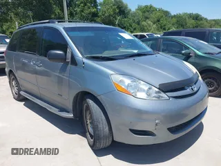 2006 Toyota Sienna CE z VIN 5TDZA23C36S444209, wystawiony jako IAAI lot #42526840 z przebiegiem 245 079 mil mil oraz . Historia ofert i sprzedaży dostępna na DreamBid. Obrazek 1.