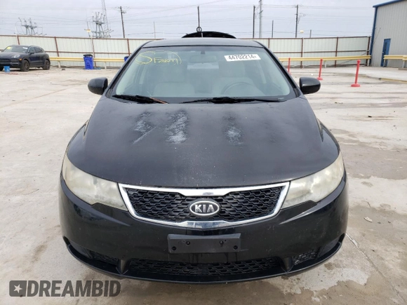 2011 Kia Forte LX with VIN KNAFT4A28B5449535, listed as a Copart auction lot 44702214 with 195,481 mi miles and Clean Title. Bid and sale history available at carsss.com. Image 5.