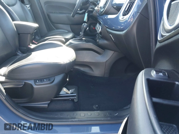 2020 FIAT 500L with VIN ZFBNFACHXLZ042819, listed as a IAAI auction lot 41442734 with 112,406 mi miles and . Bid and sale history available at DreamBid. Image 5.