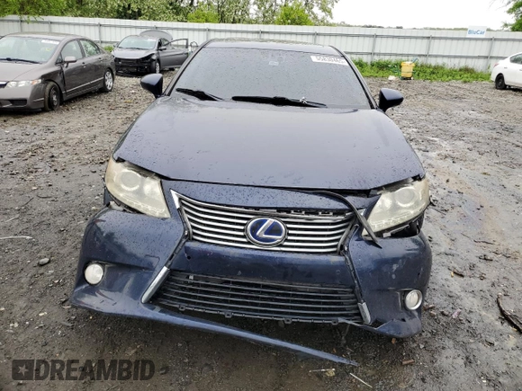 2013 Lexus ES 300h with VIN JTHBW1GG6D2003073, listed as a Copart auction lot 55830465 with 264,579 mi miles and Clean Title. Bid and sale history available at DreamBid. Image 5.