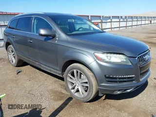 2014 Audi Q7 Premium Plus z VIN WA1LMAFE9ED012328, wystawiony jako IAAI lot #42478603 z przebiegiem 148 938 mil mil oraz . Historia ofert i sprzedaży dostępna na DreamBid. Obrazek 1.