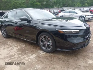2025 Honda Accord EX-L with VIN 1HGCY2F62SA000321, listed as a IAAI auction lot 41959699 with 20,889 mi miles and . Bid and sale history available at DreamBid. Image 1.