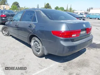 2005 Honda Accord LX z VIN JHMCM56475C002664, wystawiony jako IAAI lot #41968235 z przebiegiem 196 004 mil mil oraz . Historia ofert i sprzedaży dostępna na DreamBid. Obrazek 3.