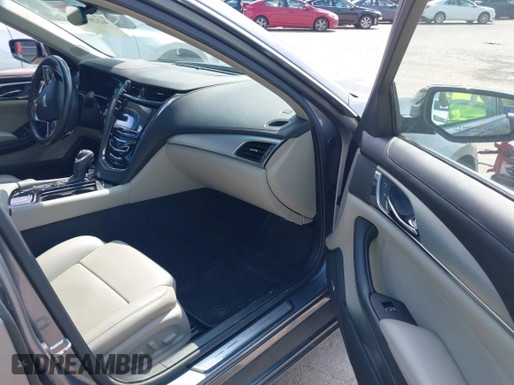 2019 Cadillac CTS Luxury AWD z VIN 1G6AX5SX3K0121389, wystawiony jako IAAI lot #42269822 z przebiegiem 29 677 mil mil oraz . Historia ofert i sprzedaży dostępna na DreamBid. Obrazek 5.