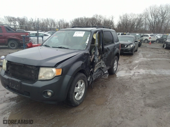 2008 Ford Escape XLT with VIN 1FMCU03148KC05614, listed as a IAAI auction lot 41742231 with 264,599 mi miles. Bid and sale history available at carsss.com. Image 17.
