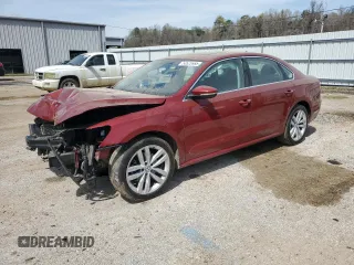 2018 Volkswagen Passat SE z VIN 1VWBA7A31JC026837, wystawiony jako Copart lot #50525985 z przebiegiem 124 028 mil mil oraz Szkoda całkowita • Salvage title. Historia ofert i sprzedaży dostępna na DreamBid. Obrazek 1.