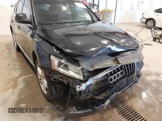 2017 Audi Q5 Premium with VIN WA1C2AFP7HA068989, listed as a IAAI auction lot 41753832 with 88,033 mi miles. Bid and sale history available at carsss.com. Image 6.