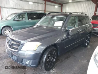 2011 Mercedes-Benz GLK 350 z VIN WDCGG8HB7BF593249, wystawiony jako IAAI lot #41650097 z przebiegiem 154 175 mil mil oraz . Historia ofert i sprzedaży dostępna na DreamBid. Obrazek 17.
