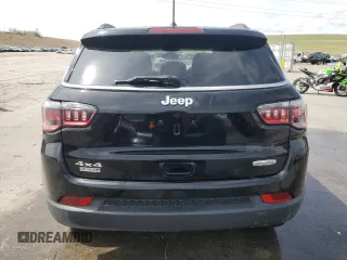 2018 Jeep Compass Altitude with VIN 3C4NJDBBXJT150565, listed as a Copart auction lot 54413725 with 68,790 mi miles and Salvage title. Bid and sale history available at DreamBid. Image 6.