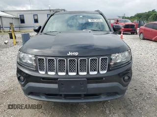 2017 Jeep Compass High Altitude z VIN 1C4NJDEB2HD142522, wystawiony jako Copart lot #58872455 z przebiegiem 100 401 mil mil oraz Czysty tytuł • Clean title. Historia ofert i sprzedaży dostępna na DreamBid. Obrazek 5.