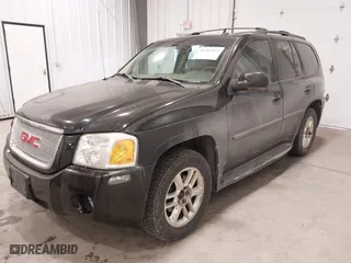 2006 GMC Envoy Denali with VIN 1GKET63M662310282, listed as a IAAI auction lot 41367523 with 216,451 mi miles. Bid and sale history available at carsss.com. Image 2.