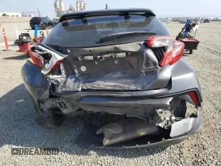 2018 Toyota C-HR XLE with VIN NMTKHMBX9JR011420, listed as a Copart auction lot 60361915 with 138,187 mi miles and Salvage title. Bid and sale history available at DreamBid. Image 6.