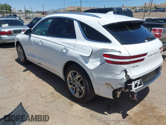 2025 Genesis GV70 2.5T z VIN 5NMMADTB0SH034672, wystawiony jako IAAI lot #42259585 z przebiegiem 4 380 mil mil oraz . Historia ofert i sprzedaży dostępna na DreamBid. Obrazek 3.