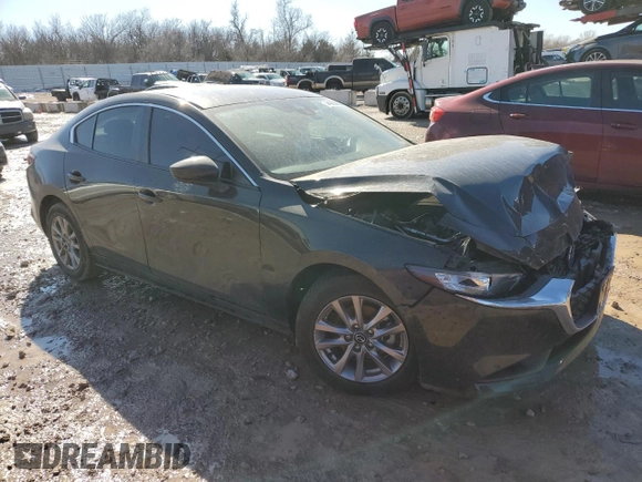 2021 Mazda 3 2.0 with VIN JM1BPAA73M1328390, listed as a Copart auction lot 44385695 with 58,467 mi miles and Salvage Title. Bid and sale history available at DreamBid. Image 4.