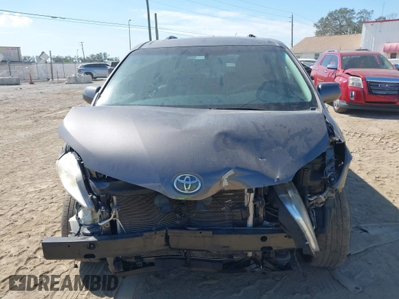 2012 Toyota Sienna XLE AAS with VIN 5TDYK3DC1CS186331, listed as a IAAI auction lot 41545031 with 240,788 mi miles and . Bid and sale history available at DreamBid. Image 12.