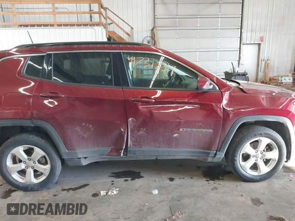 2021 Jeep Compass Altitude z VIN 3C4NJDBB0MT552227, wystawiony jako IAAI lot #41731839 z przebiegiem 34 453 mil mil oraz . Historia ofert i sprzedaży dostępna na DreamBid. Obrazek 14.
