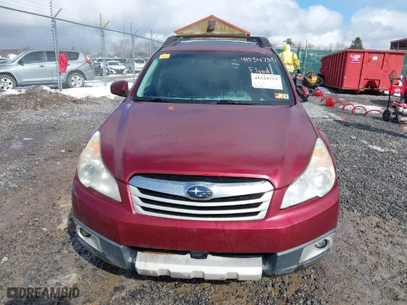 2012 Subaru Outback 2.5i Limited with VIN 4S4BRCKC1C3268934, listed as a IAAI auction lot 41534733 with 173,849 mi miles. Bid and sale history available at carsss.com. Image 6.