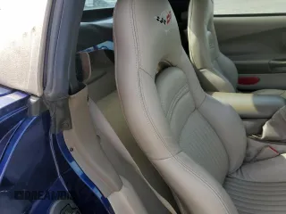 2004 Chevrolet Corvette z VIN 1G1YY32G345116088, wystawiony jako Copart lot #59514295 z przebiegiem 40 695 mil mil oraz Szkoda całkowita • Salvage title. Historia ofert i sprzedaży dostępna na DreamBid. Obrazek 10.