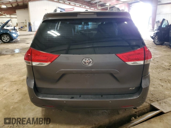 2014 Toyota Sienna XLE with VIN 5TDYK3DC0ES501557, listed as a Copart auction lot 56290015 with Not Provided miles and Clean Title. Bid and sale history available at DreamBid. Image 6.