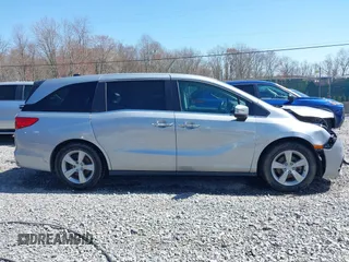 2018 Honda Odyssey EX-L with VIN 5FNRL6H75JB092633, listed as a IAAI auction lot 41971589 with 103,099 mi miles and . Bid and sale history available at DreamBid. Image 14.