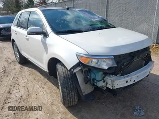 2013 Ford Edge Limited with VIN 2FMDK4KC8DBE06537, listed as a IAAI auction lot 42104475 with 195,965 mi miles. Bid and sale history available at carsss.com. Image 1.