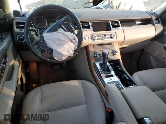 2013 Land Rover Range Rover Sport HSE with VIN SALSF2D45DA800771, listed as a Copart auction lot 83470414 with 127,024 mi miles and Salvage Title. Bid and sale history available at carsss.com. Image 8.
