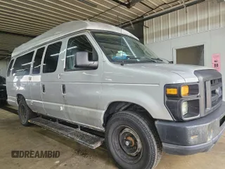 2011 Ford Econoline Passenger XL z VIN 1FBSS3BL1BDA81313, wystawiony jako IAAI lot #42535578 z przebiegiem 264 403 mil mil oraz . Historia ofert i sprzedaży dostępna na DreamBid. Obrazek 31.
