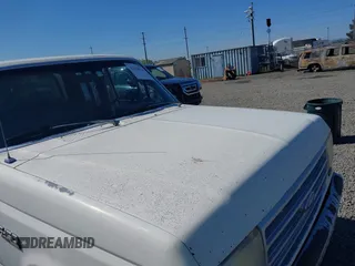 1991 Ford F-150 z VIN 1FTEX15Y8MKA93379, wystawiony jako IAAI lot #42028828 z przebiegiem 48 359 mil mil oraz . Historia ofert i sprzedaży dostępna na DreamBid. Obrazek 6.