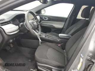 2023 Jeep Compass Sport z VIN 3C4NJDAN8PT516673, wystawiony jako Copart lot #50923195 z przebiegiem 84 875 mil mil oraz Szkoda całkowita • Salvage title. Historia ofert i sprzedaży dostępna na DreamBid. Obrazek 7.