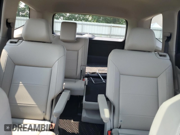2022 Volkswagen Atlas SEL with VIN 1V2BR2CA1NC560810, listed as a Copart auction lot 63440665 with 54,121 mi miles and Salvage title. Bid and sale history available at DreamBid. Image 10.