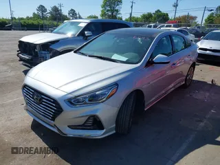 2019 Hyundai Sonata Limited z VIN KMHE34L32KA090514, wystawiony jako IAAI lot #41972794 z przebiegiem 54 602 mil mil oraz . Historia ofert i sprzedaży dostępna na DreamBid. Obrazek 2.