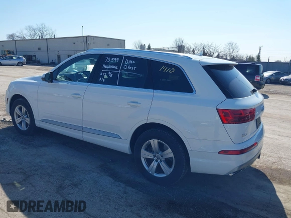 2018 Audi Q7 Premium Plus with VIN WA1LHAF76JD003831, listed as a IAAI auction lot 41781410 with 81,225 mi miles. Bid and sale history available at carsss.com. Image 3.