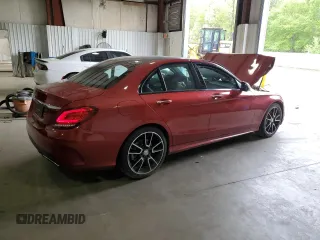 2019 Mercedes-Benz C 300 z VIN 55SWF8DB6KU283459, wystawiony jako Copart lot #50158515 z przebiegiem 73 245 mil mil oraz Szkoda całkowita • Salvage title. Historia ofert i sprzedaży dostępna na DreamBid. Obrazek 3.