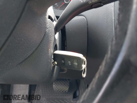 2012 Volkswagen Jetta TDI w/Premium & Nav с VIN 3VWLL7AJ0CM341353, выставлен на аукционе IAAI как лот 42206057 с пробегом 193 091 миль миль и . История ставок и продаж доступна на DreamBid. Изображение 11.