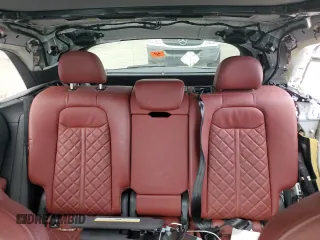 2023 Audi SQ8 Premium Plus z VIN WA1AWBF13PD044912, wystawiony jako Copart lot #70429284 z przebiegiem 14 862 mil mil oraz Czysty tytuł • Clean title. Historia ofert i sprzedaży dostępna na DreamBid. Obrazek 10.