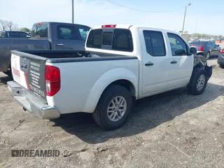 2019 Nissan Frontier SV z VIN 1N6AD0ER9KN776520, wystawiony jako IAAI lot #41922406 z przebiegiem 135 498 mil mil oraz . Historia ofert i sprzedaży dostępna na DreamBid. Obrazek 4.