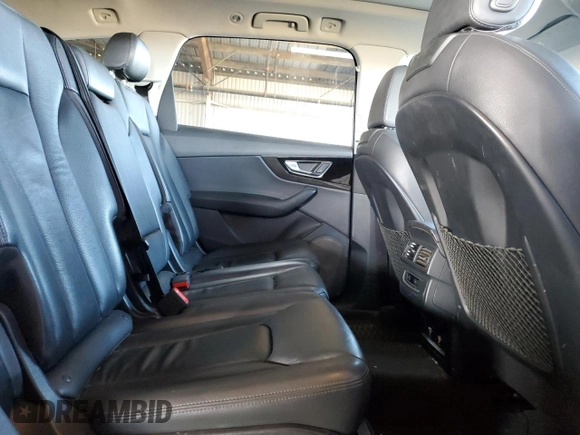 2019 Audi Q7 Premium with VIN WA1AAAF79KD034178, listed as a Copart auction lot 42302375 with 105,163 mi miles and Salvage title. Bid and sale history available at DreamBid. Image 11.