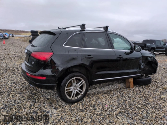 2014 Audi Q5 Premium Plus with VIN WA1CMAFP3EA095354, listed as a Copart auction lot 82421174 with 146,500 mi miles and Salvage title. Bid and sale history available at DreamBid. Image 3.