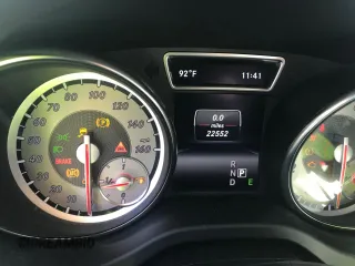 2015 Mercedes-Benz CLA 250 with VIN WDDSJ4EBXFN238785, listed as a Copart auction lot 38844454 with 22,552 mi miles and . Bid and sale history available at DreamBid. Image 9.