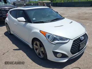 2013 Hyundai Veloster Turbo w/Black Int with VIN KMHTC6AE4DU122078, listed as a IAAI auction lot 42086862 with 203,692 mi miles. Bid and sale history available at carsss.com. Image 1.