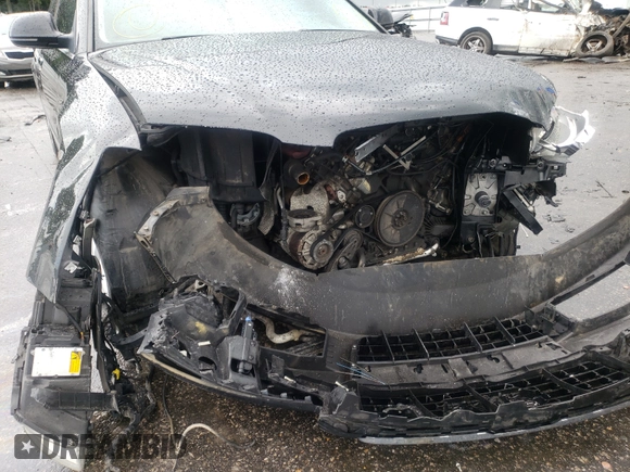2009 Audi A8 4.2L z VIN WAUMV94E39N007602, wystawiony jako Copart lot #54664901 z przebiegiem 128 283 mil mil oraz Nie do naprawy • Non repairable. Historia ofert i sprzedaży dostępna na DreamBid. Obrazek 9.