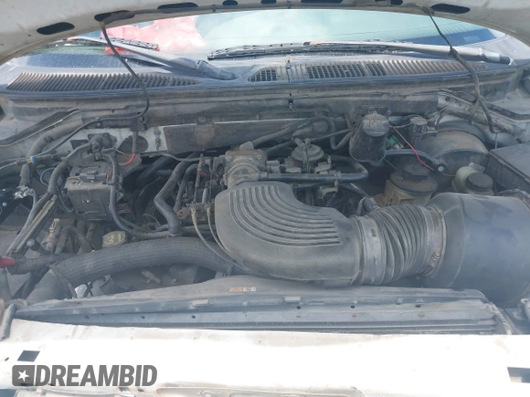 2002 Ford F-150 XLT with VIN 1FTRW07L32KD85390, listed as a IAAI auction lot 42193738 with Not Provided miles and . Bid and sale history available at DreamBid. Image 10.