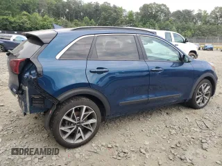 2022 Kia Niro Touring SE with VIN KNDCC3LC3N5536771, listed as a Copart auction lot 59020314 with 33,840 mi miles and Salvage Title. Bid and sale history available at carsss.com. Image 3.