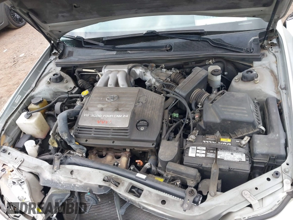 2003 Toyota Avalon XL with VIN 4T1BF28B33U329115, listed as a IAAI auction lot 41015769 with 166,726 mi miles and . Bid and sale history available at carsss.com. Image 10.
