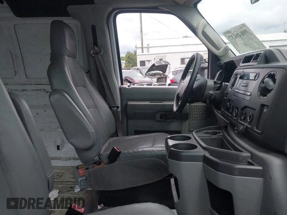 2013 Ford Econoline Cargo Commercial с VIN 1FTSS3EL0DDA70863, выставлен на аукционе IAAI как лот 39840137 с пробегом 525 498 миль миль и . История ставок и продаж доступна на DreamBid. Изображение 5.
