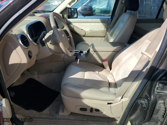 2008 Ford Explorer Eddie Bauer with VIN 1FMEU74E38UA55566, listed as a Copart auction lot 58789144 with 228,462 mi miles and Clean Title. Bid and sale history available at carsss.com. Image 7.
